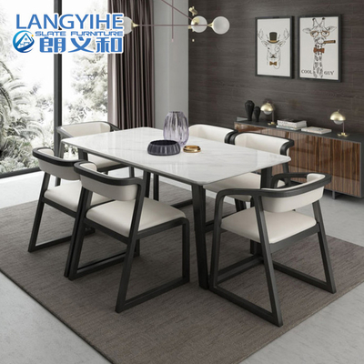 Tavolo da pranzo di legno solido di marmo e minimalista moderno nordico della sedia