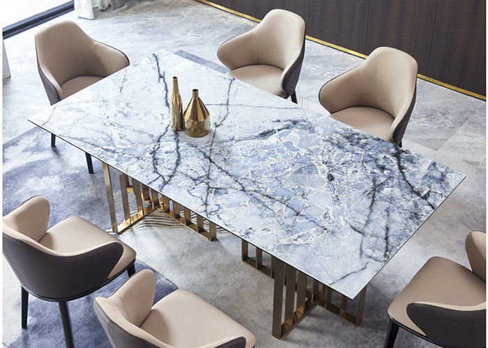 Insieme minimalista del tavolo da pranzo dell'hotel della forte pagina del metallo