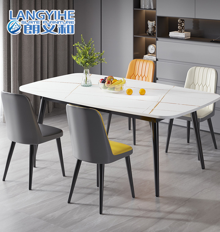 Forma ovale di marmo minimalista di combinazione del tavolo da pranzo e della sedia del metallo